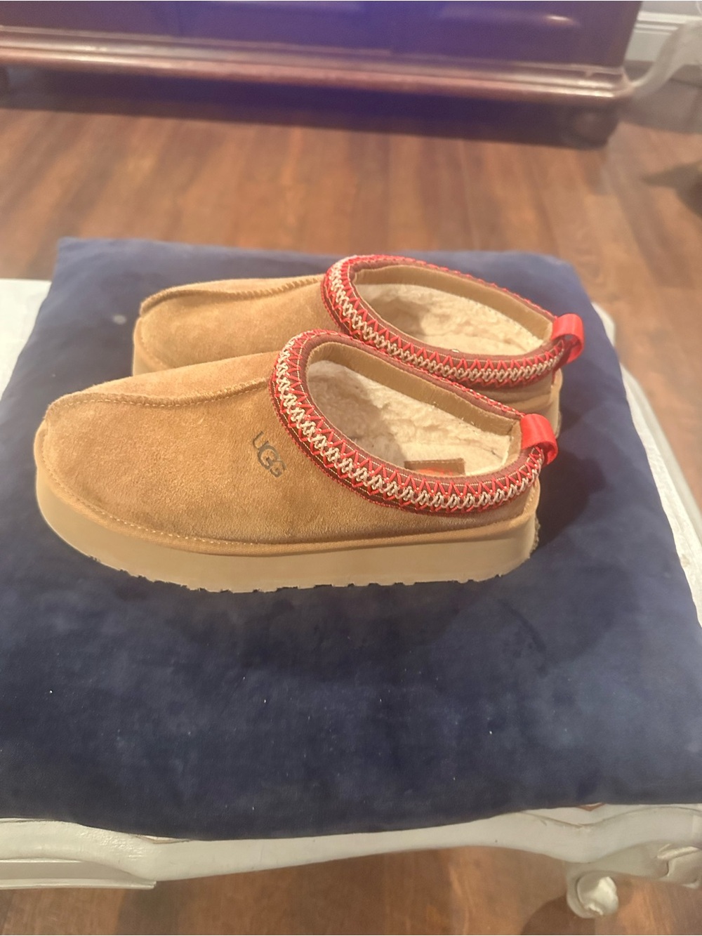 UGG Chestnut Suede Shearling Mule with Red Accent Trim - Picture 2 of 5